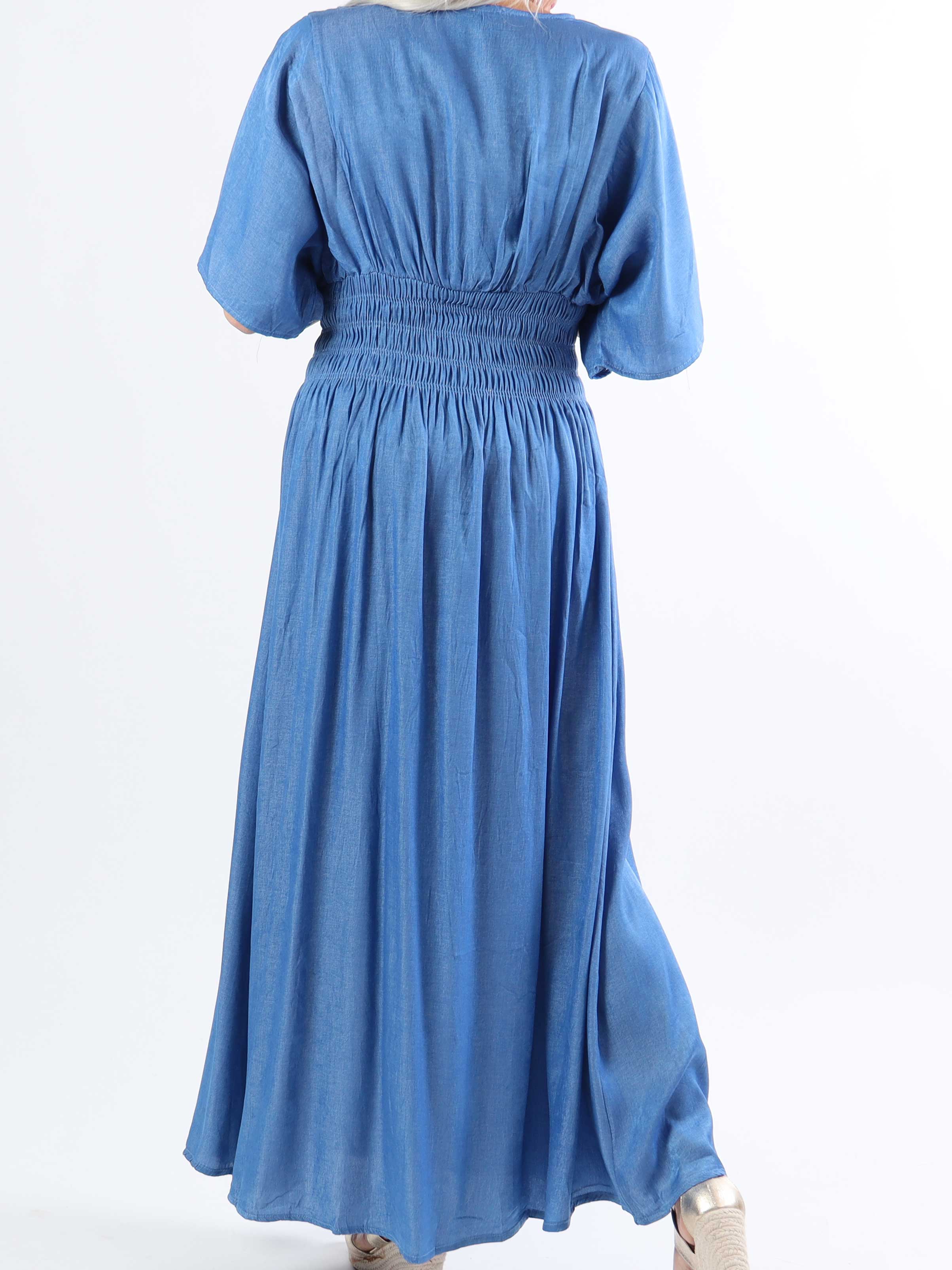 Pams Denim - Lang plus size kjole med smock under brystet